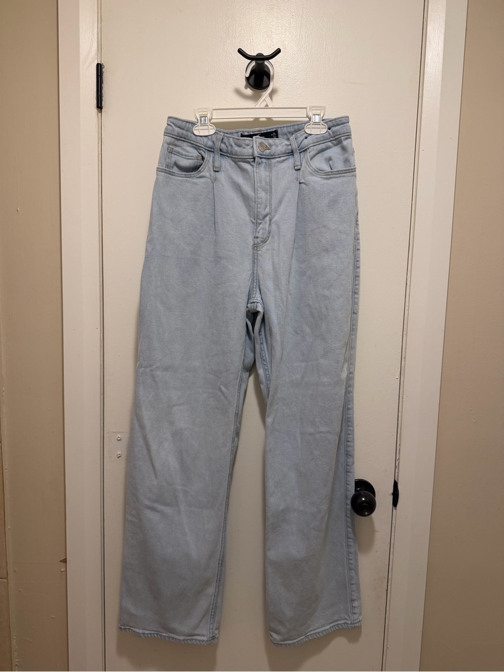 Hollister Light Blue Ultra High Rise “Dad Jeans”Women's Jeans